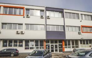  182 m2 Iroda - M9 Irodaház