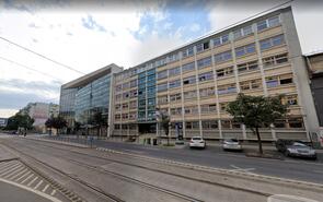  37 m2 Iroda - Medimpex Irodaház