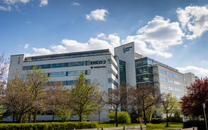  910 m2 Iroda - Science Park Business Center