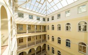  105 m2 Iroda - FBG Center