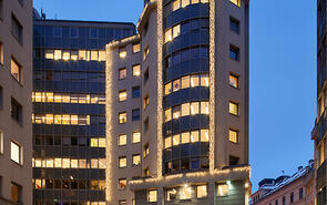  302 m2 Iroda - Madách Trade Center